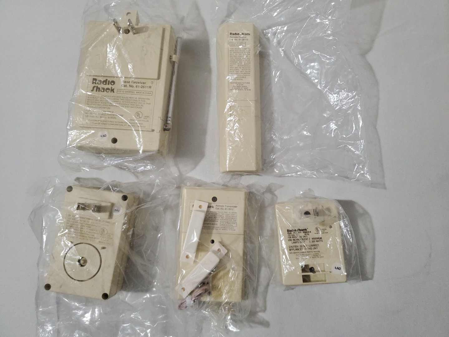 Radio Shack Wireless Home Control Security System 61-2611 – New Opened Vintage