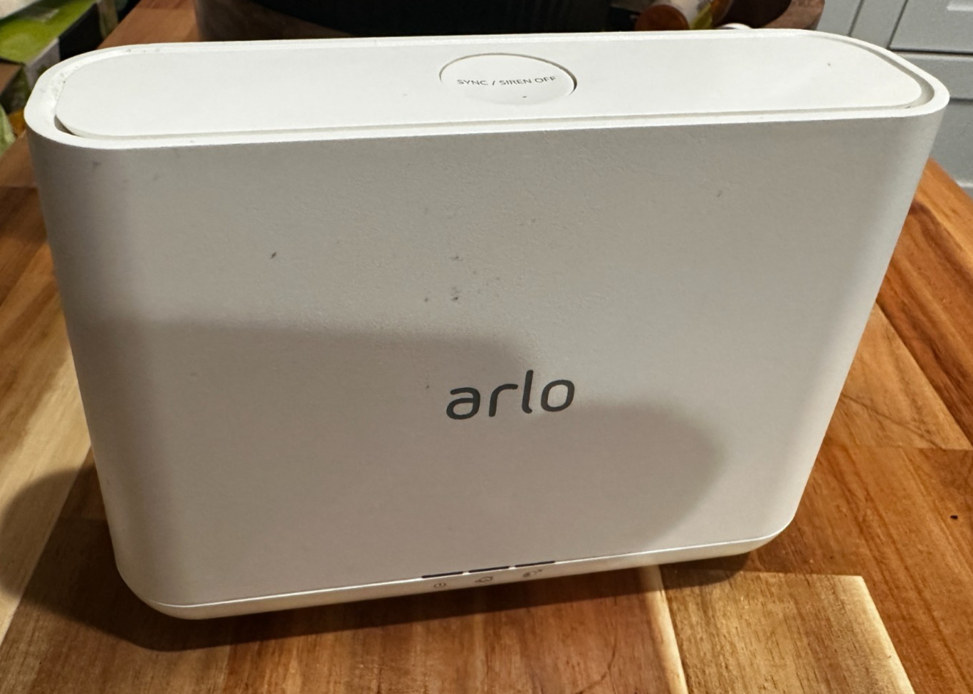 NetGear Arlo Pro Security Base Station VMB4000 w/ Power Supply No Camera