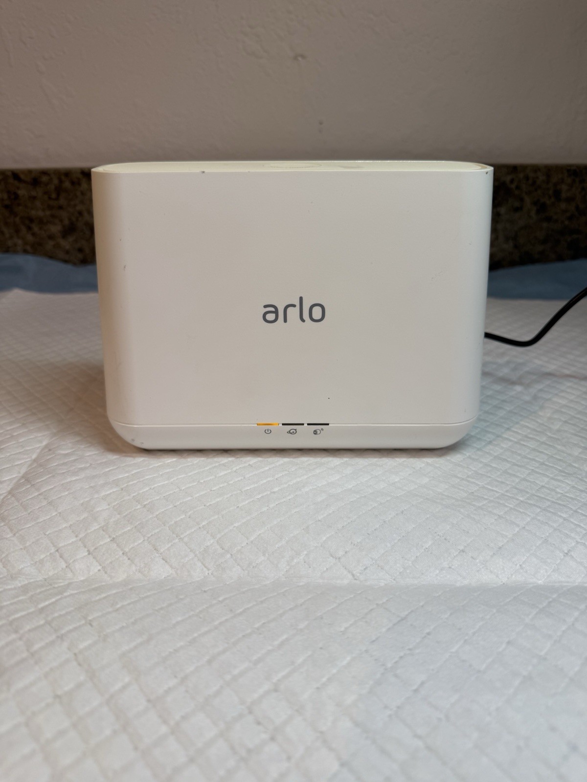 ARLO PRO BASE STATION VMB4000 – NO POWER CORD INCLUDED