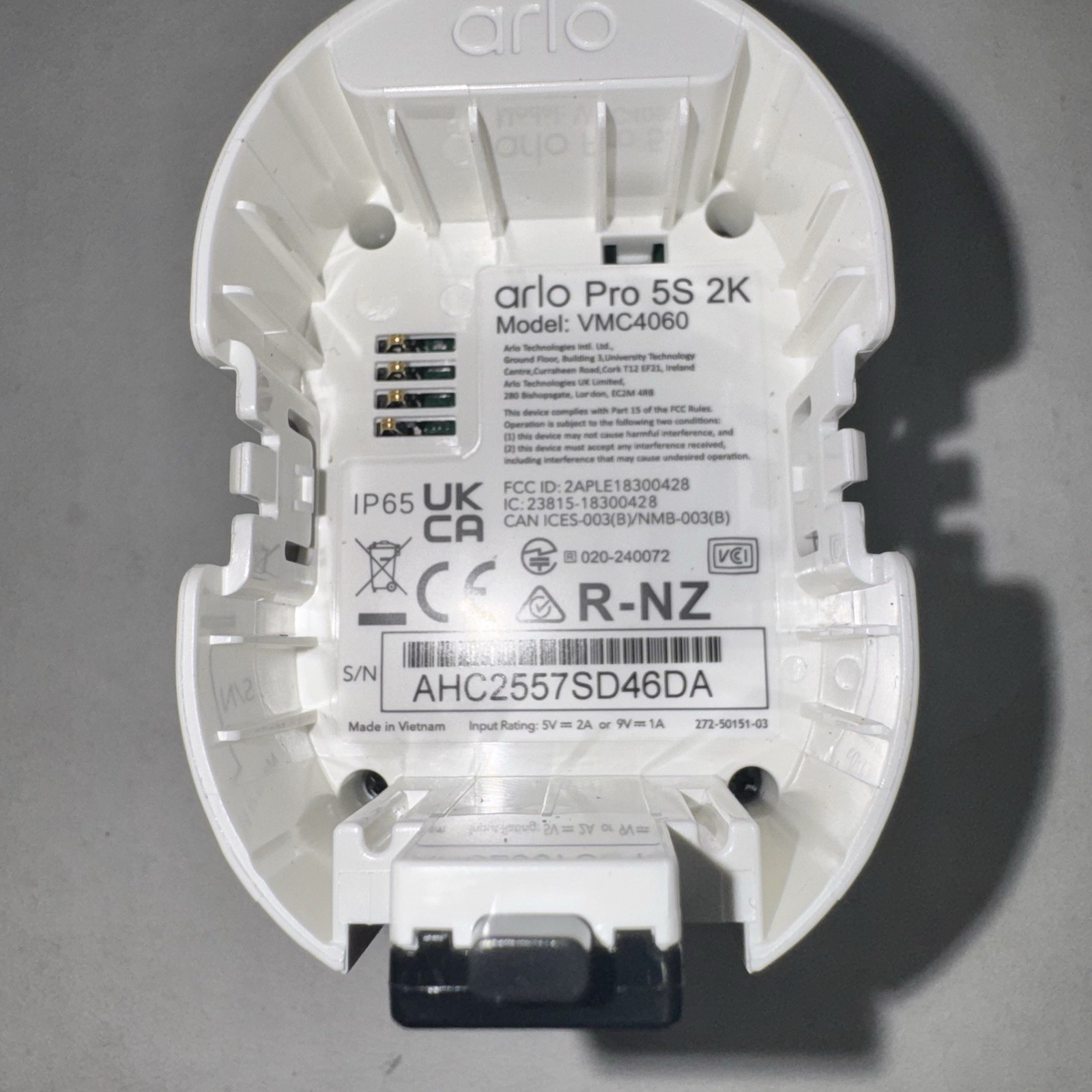 Arlo Pro 5S 2K VMC4060 Indoor/Outdoor Wire Free Spotlight Security Camera White