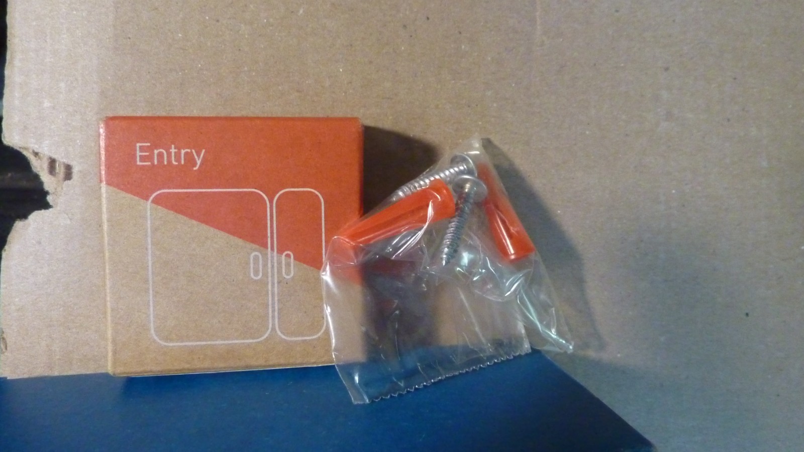 SimpliSafe + Hippo Home Security System