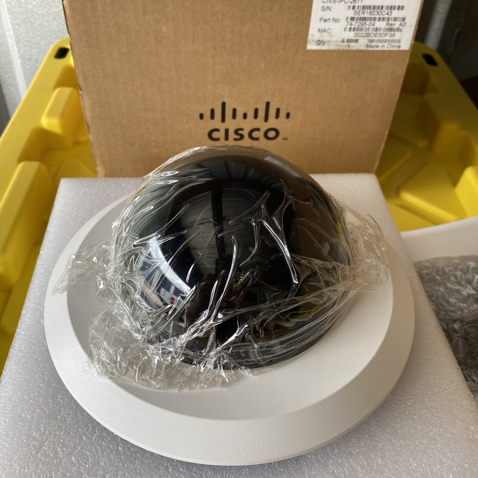 Cisco CIVS-IPC-2611 Video Standard Definition IP Dome Camera