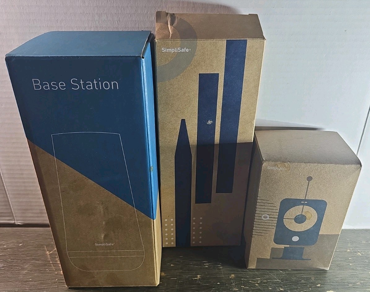 simplisafe home security system 14 Piece