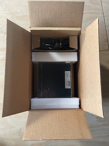Samsung Wisenet SNK-B73040 (1TB NVR + 4 SNC-79440 Cameras) – Brown Box