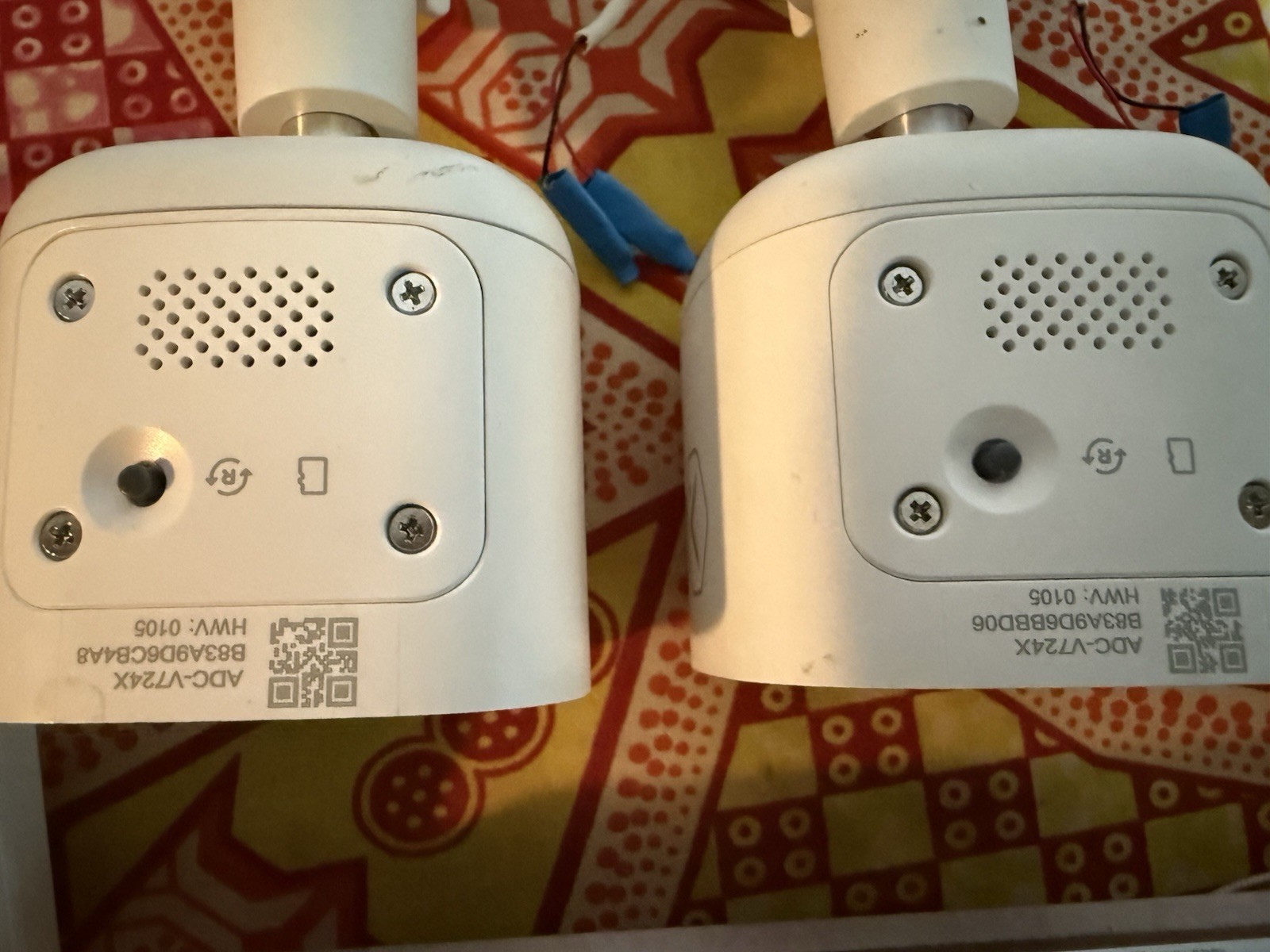 vivint security system Outdoor WiFi Cameras Smart Hub Panel