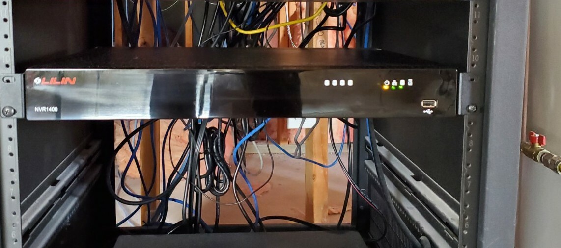 Used Lilin NVR1400 (Includes 4TB of Storage)