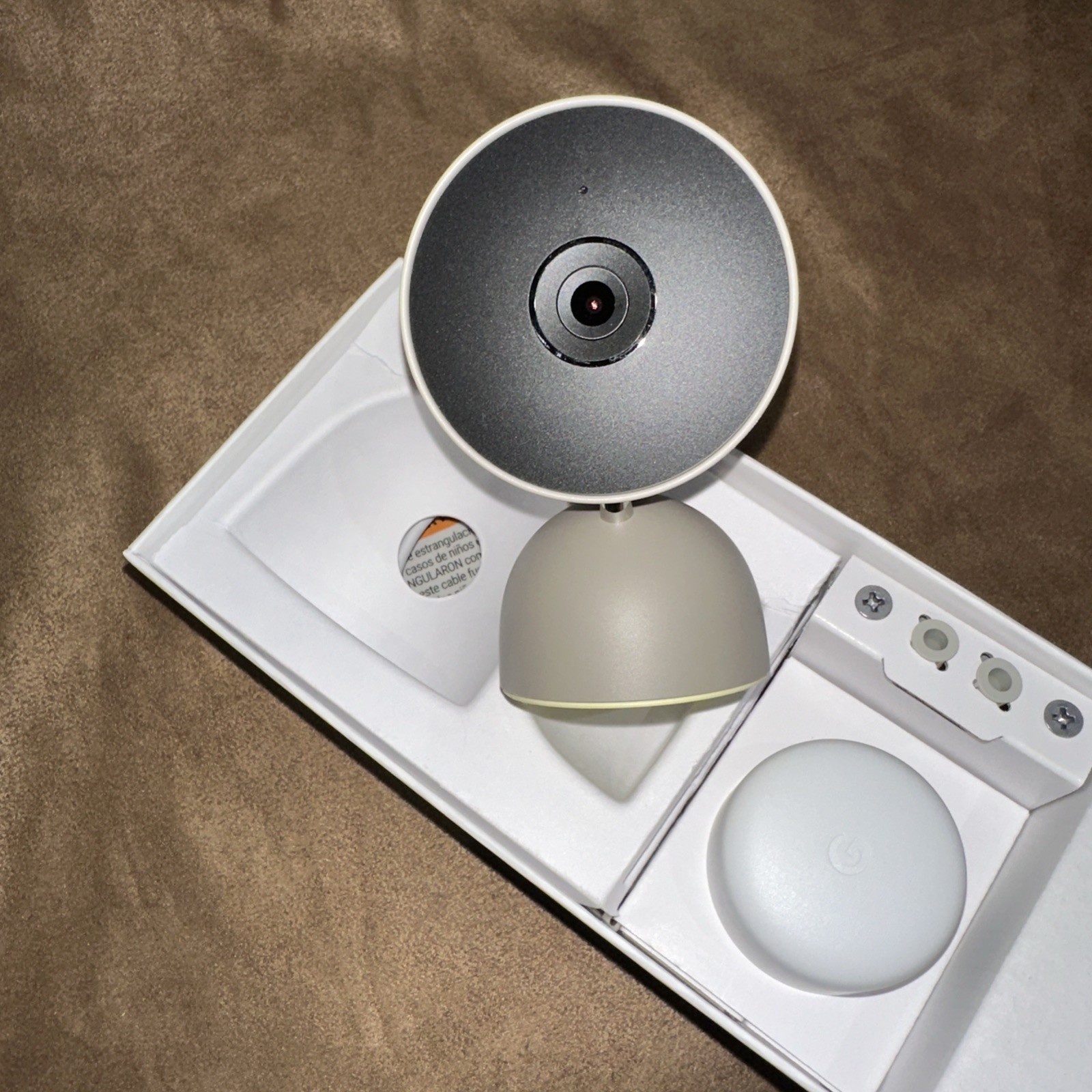 Google Nest Security Cam Indoor Wired 2nd Gen – Linen – GA03179-US- New