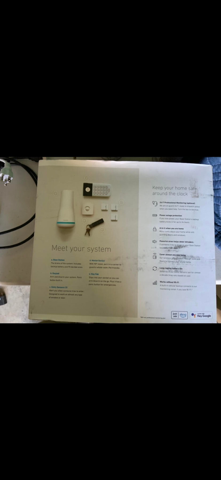SimpliSafe 7 Piece Home Security System – White + 1 Free month of monitoring