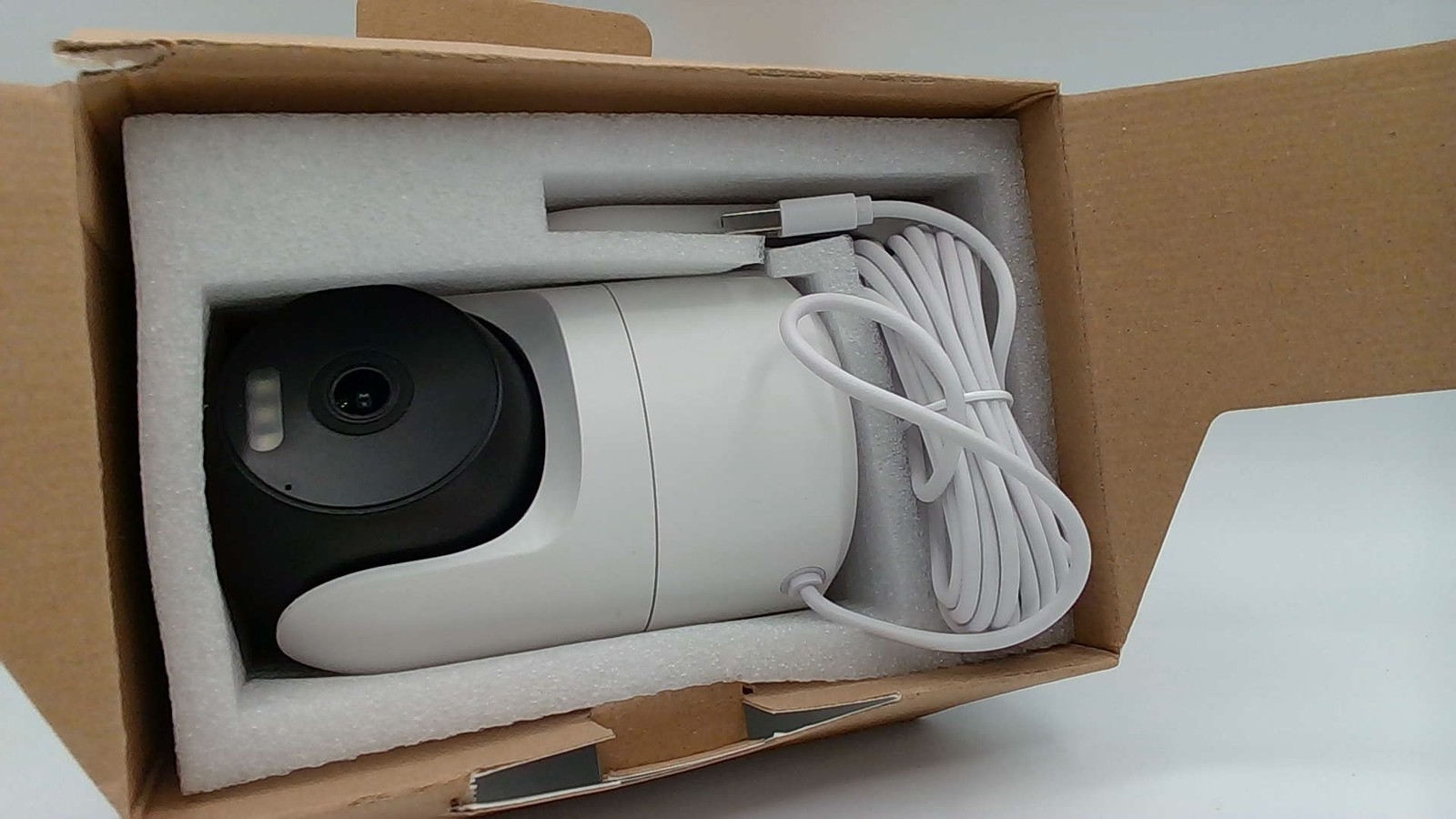 VIMTAG 4M IP Security Camera Waterproof 2-Way Audio Full Color Night