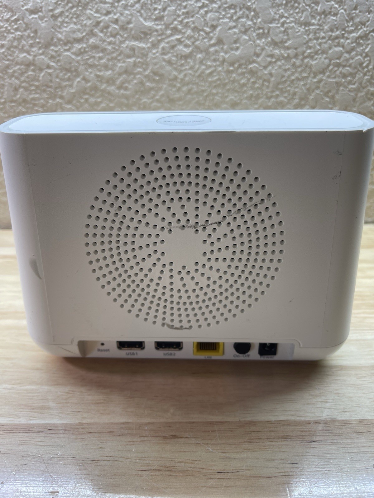 ARLO Pro VMB4000 Base Station Smart Home Security Camera Hub with Power