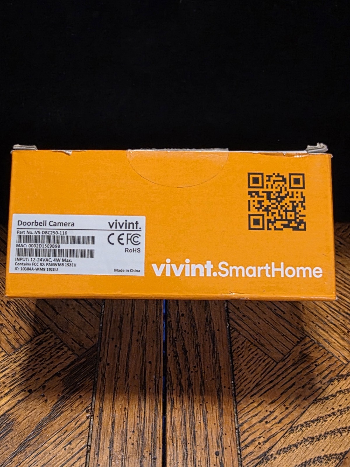 Vivint Smart Home Security Alarm System Set – White