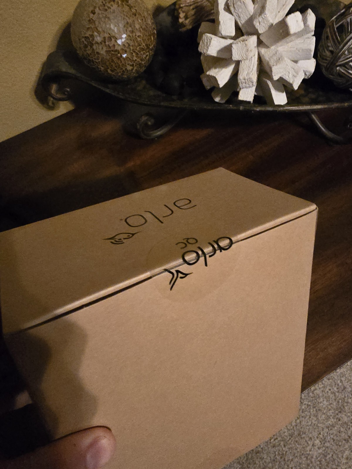 Arlo Ultra VMB5000 Smart Hub Base Station