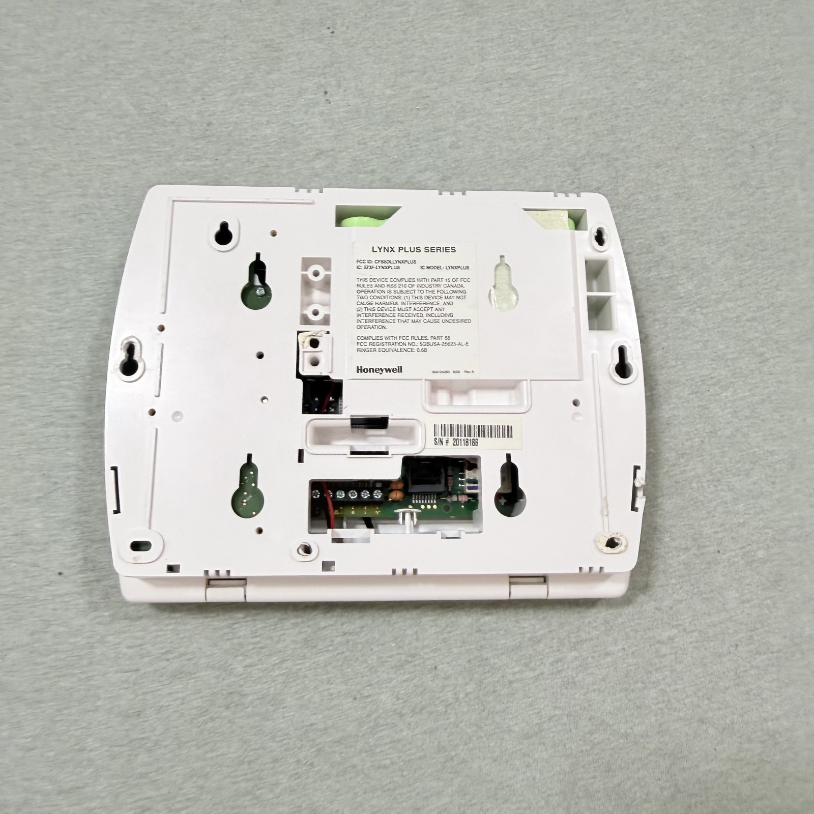Honeywell L3000 LYNX Plus – Burglar Security Alarm Control Panel
