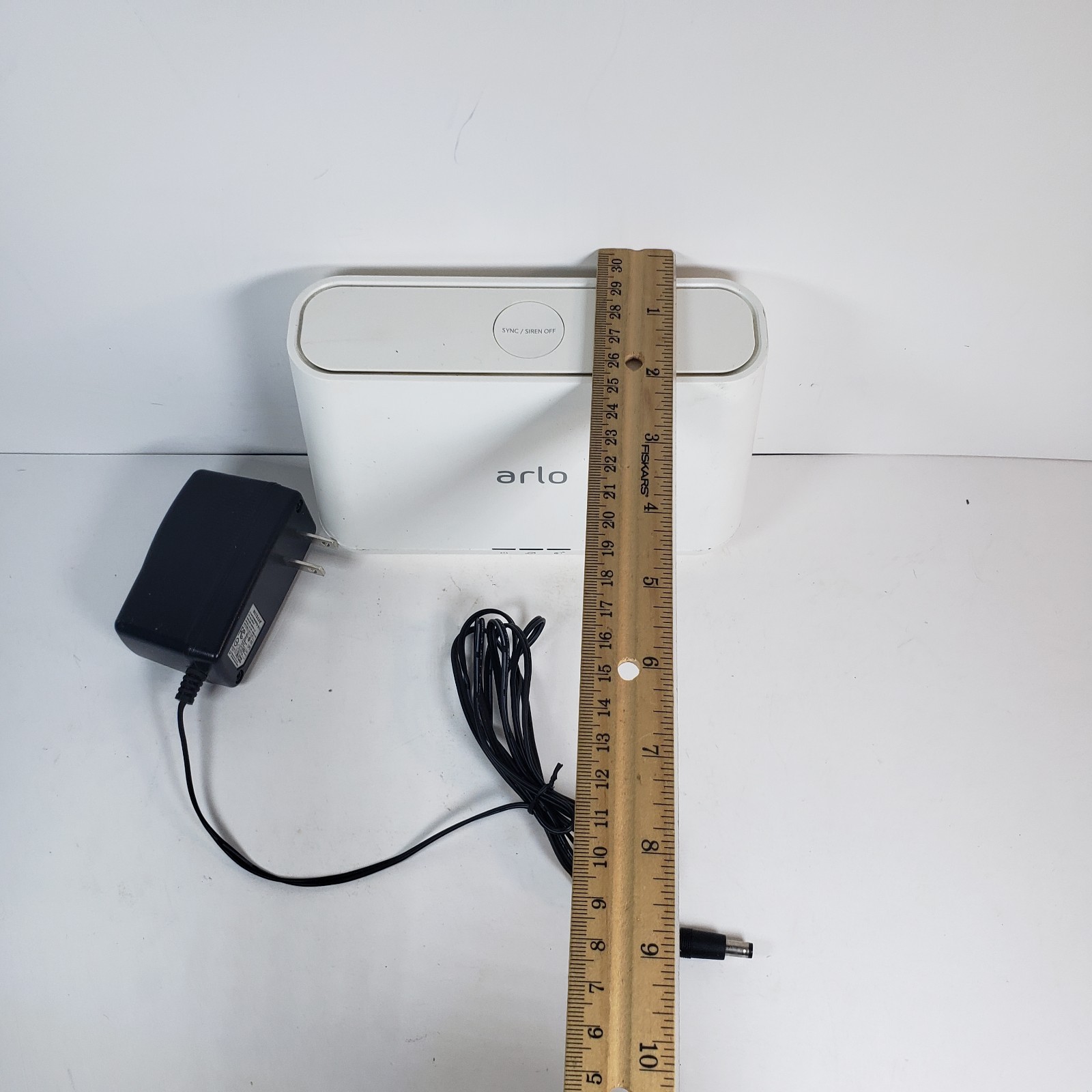 Arlo VMB4000 Base Station and Power Supply – For Parts Or Repair Untested
