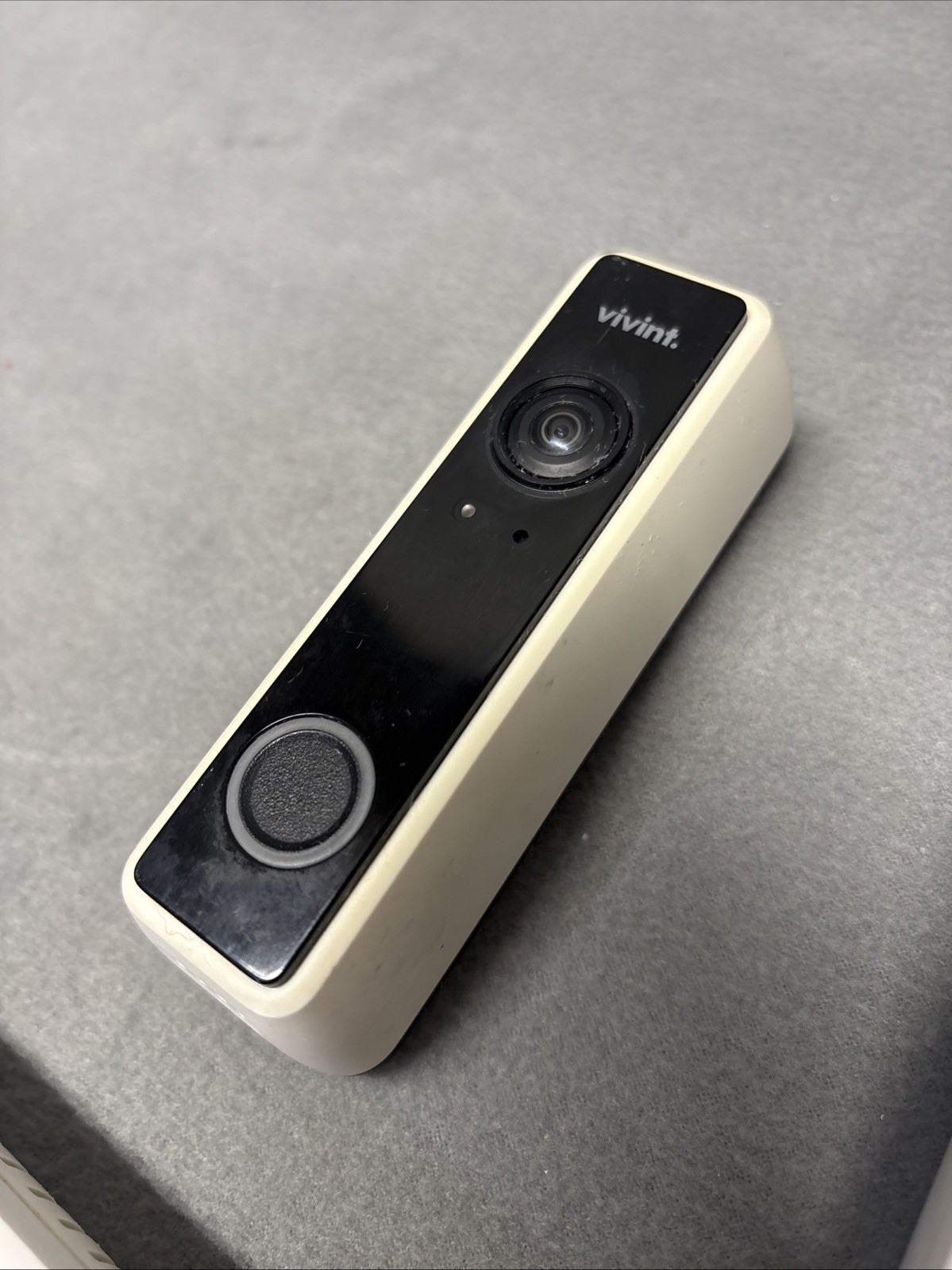 Vivint Smart Home Security Bundle Control Panel Camera Doorbell Used Works