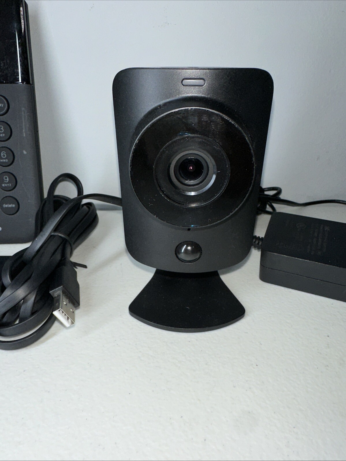 Simplisafe Security Camera, Keypad & Base Station FOR PARTS