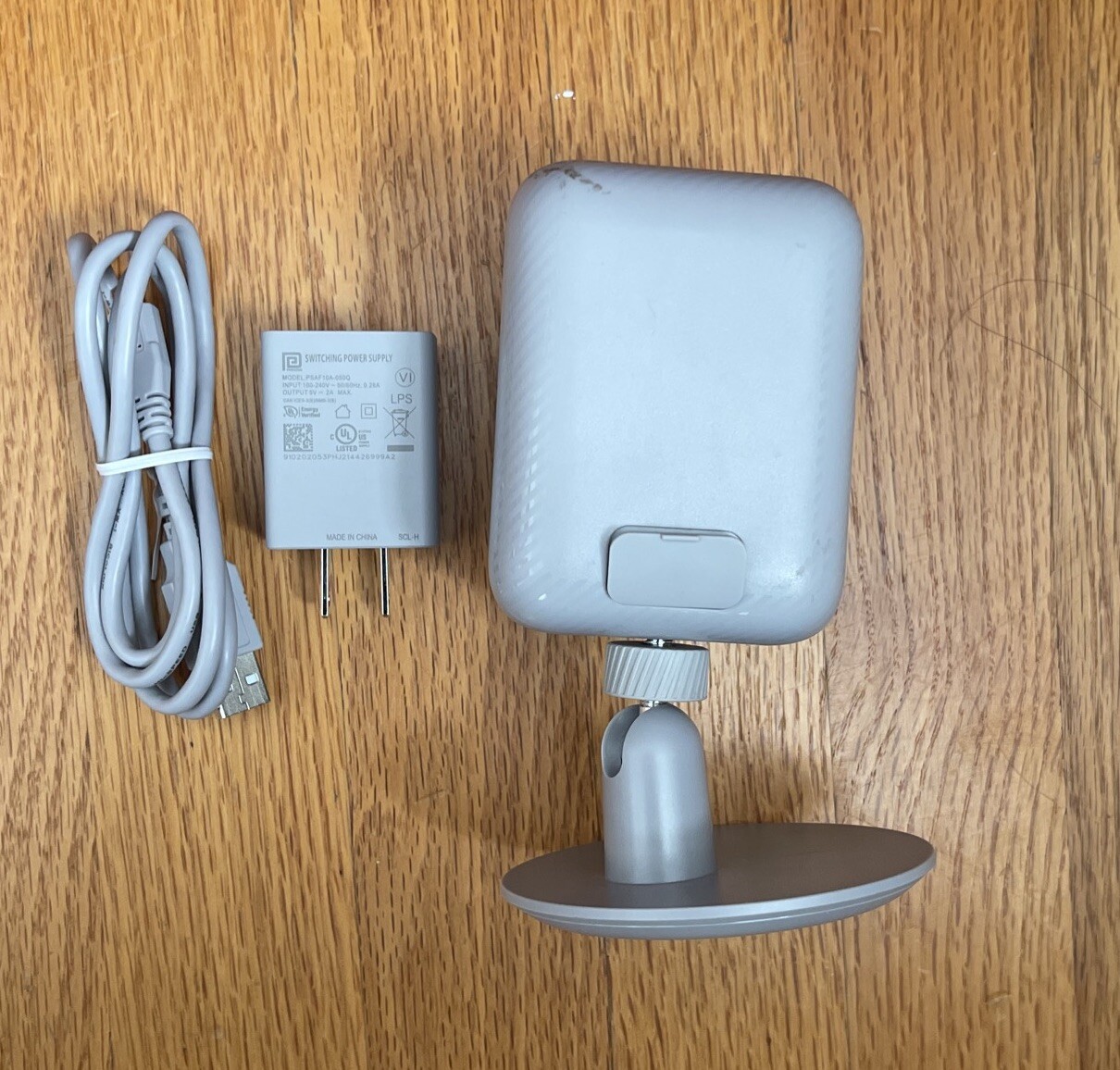 Blue By ADT Outdoor Camera, Model# SCE2R0-29-GR, Color Graphite——- 8