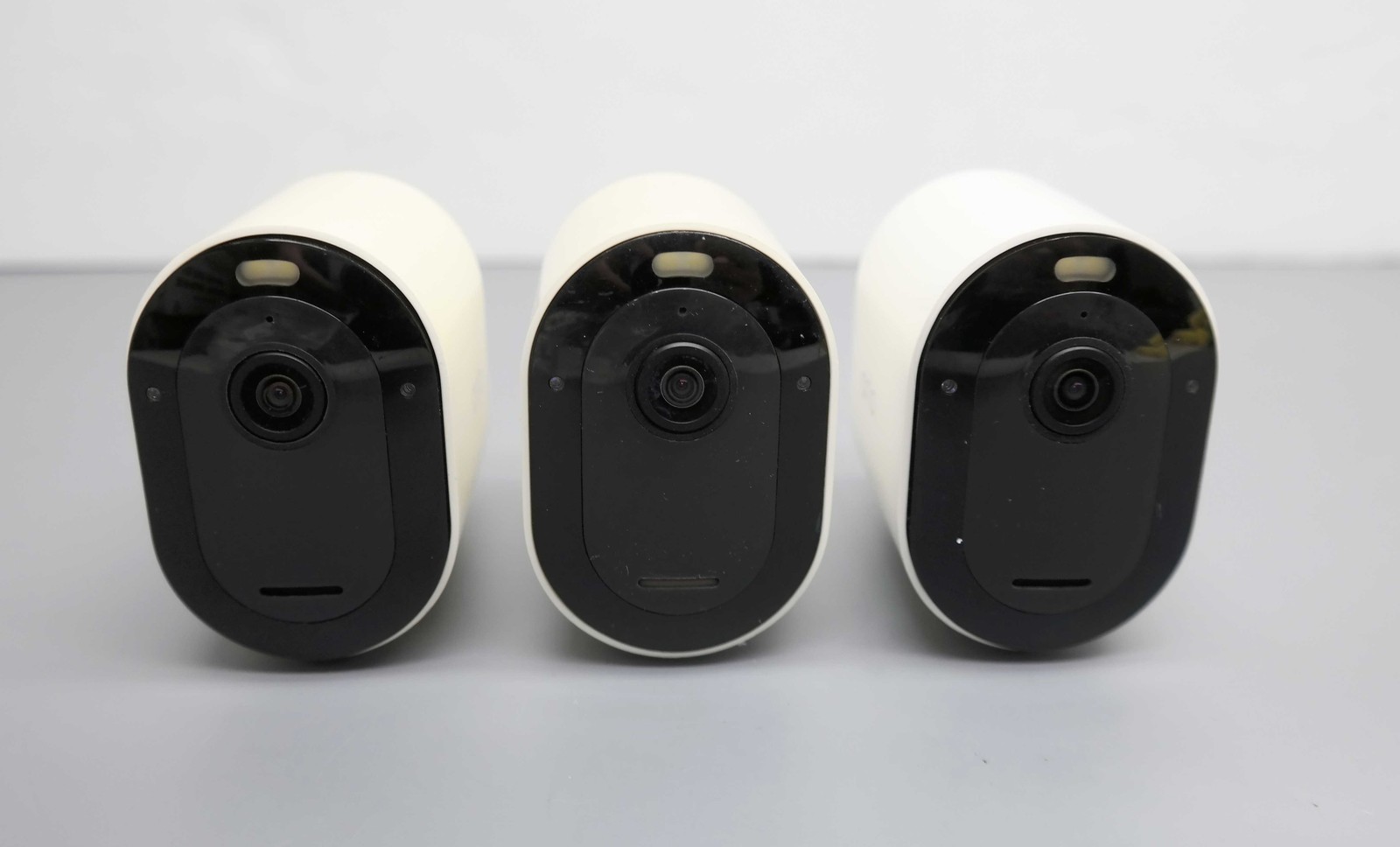 Arlo Pro 4 VMC4350P Spotlight Camera 3-Pack – White