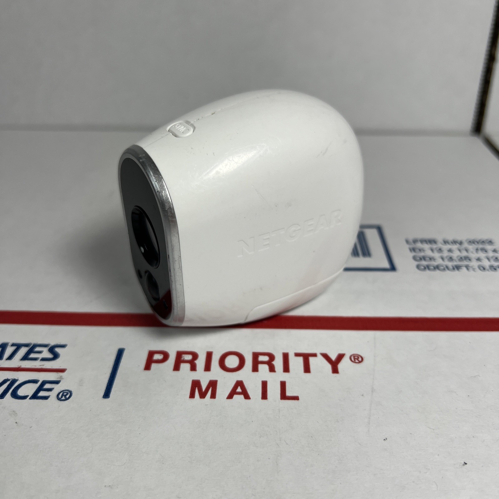 Netgear Arlo VMC3030 HD Indoor / Outdoor Camera, NO BATT – SAME DAY – WARRANTY