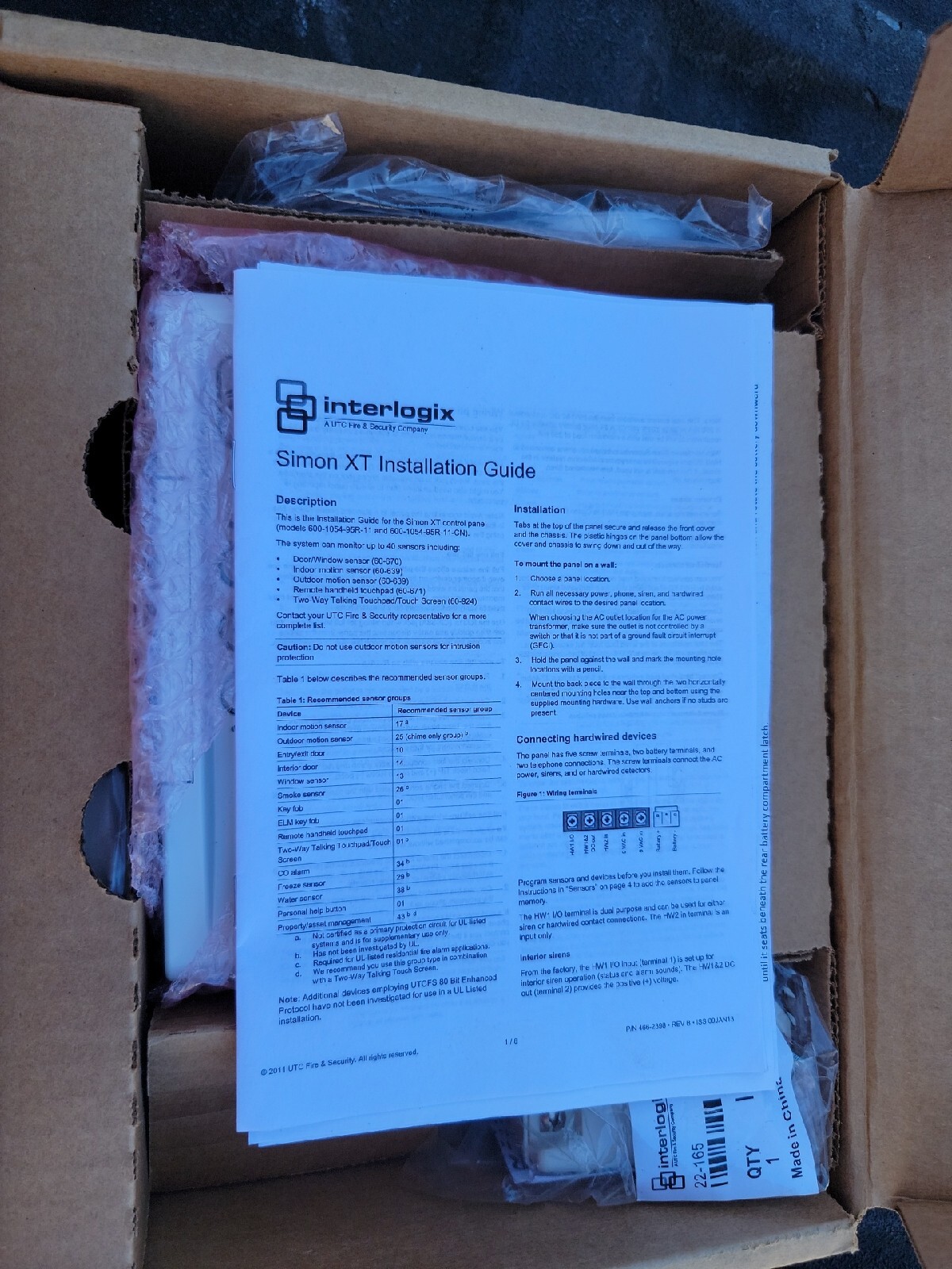 INTERLOGIX 80-632-3N-XT SIMON XT Starter Pkg A1 w/o X10 OPEN BOX