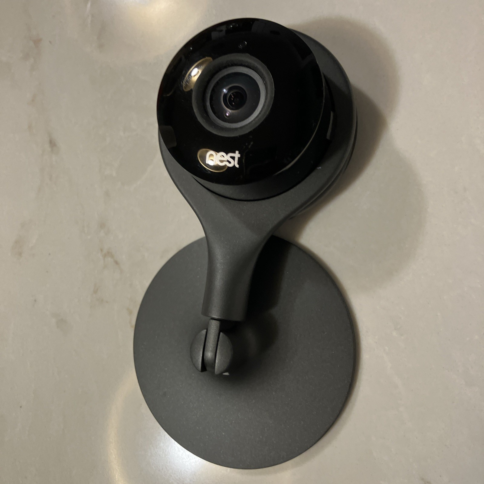 Nest Cam Indoor Security Wi-Fi Camera 1st Gen A0005 w/ Mount