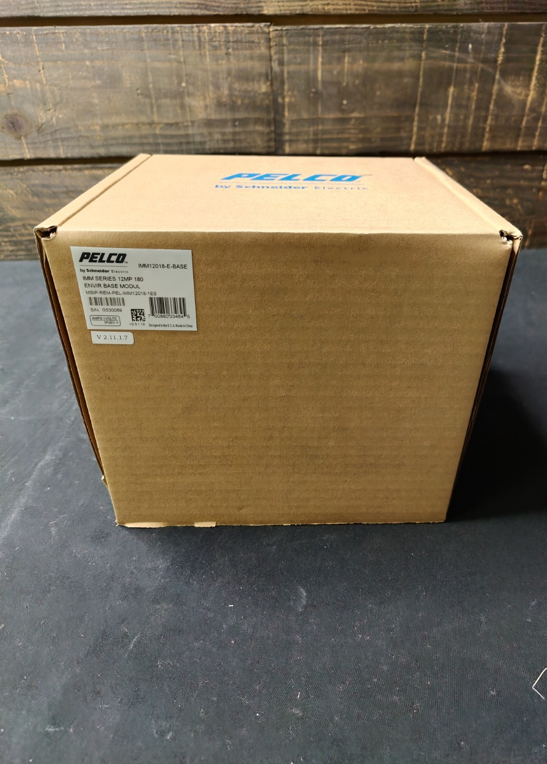 Pelco IMM12018-E-BASE 12 Megapixel 180° Panoramic Environmental Vandal Network