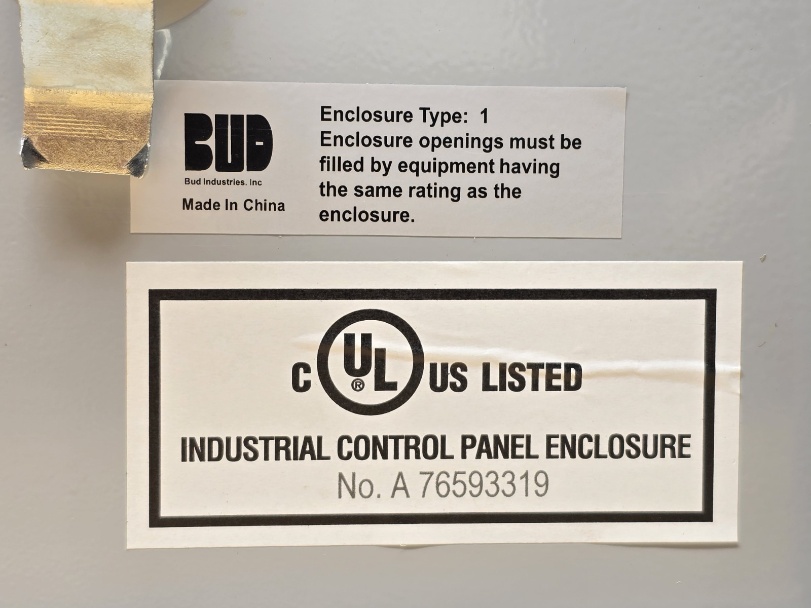 BUD Industries Steel Enclosure Type 1 Sheet Metal Box 8″ X 6″ X4″ Has Knockouts