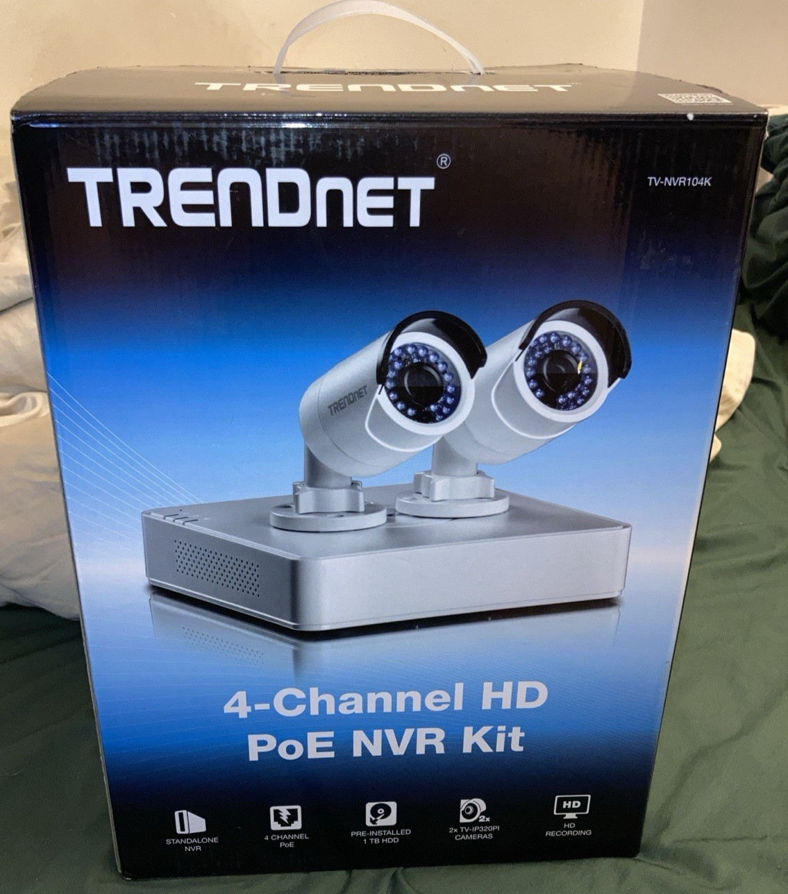 TRENDnet Standalone 4-Channel PoE Full HD Network Video Recorder Kit TV-NVR104K
