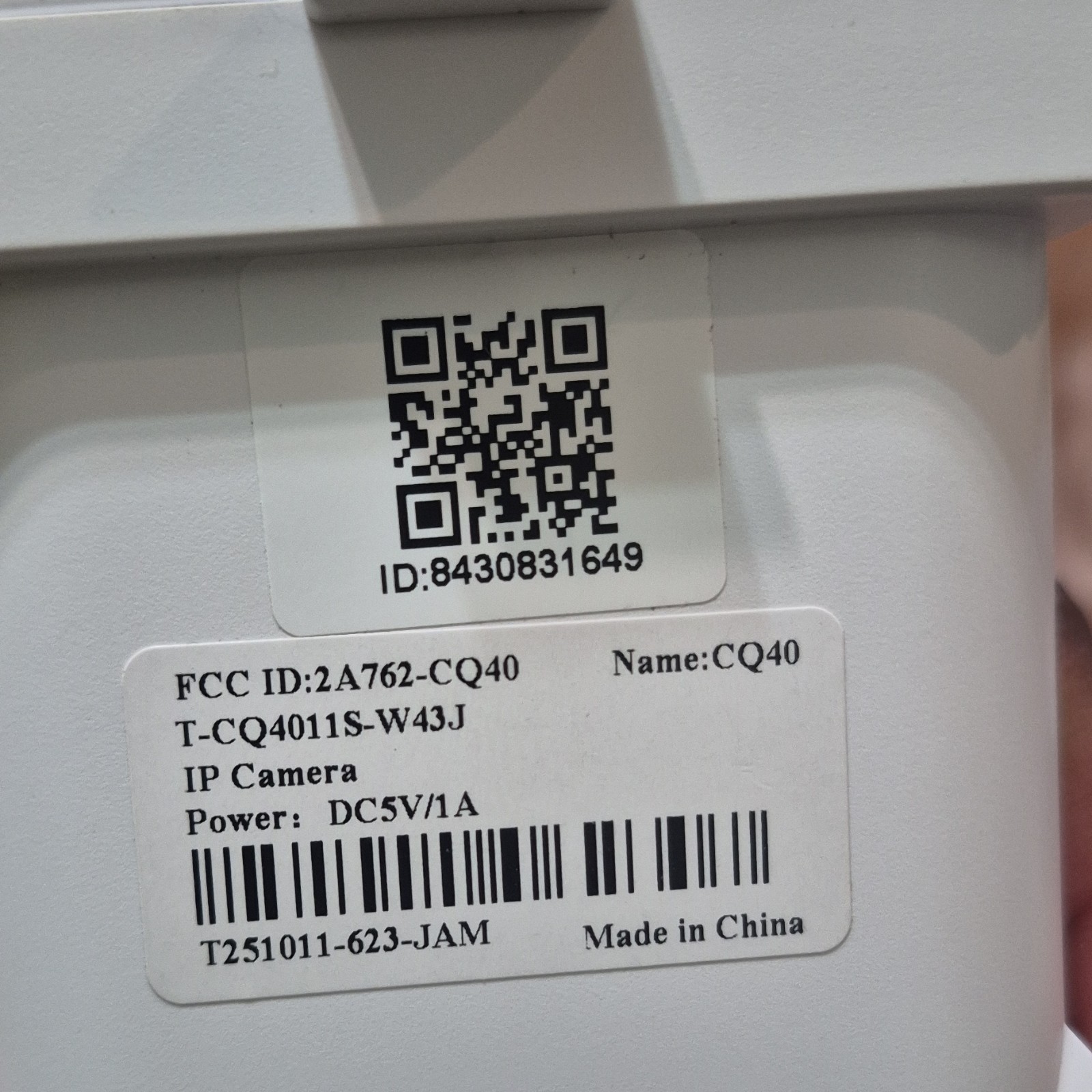 CQ40 Wireless Solar Security Camera Outdoor PTZ 1080P WiFi Battery Spotlight