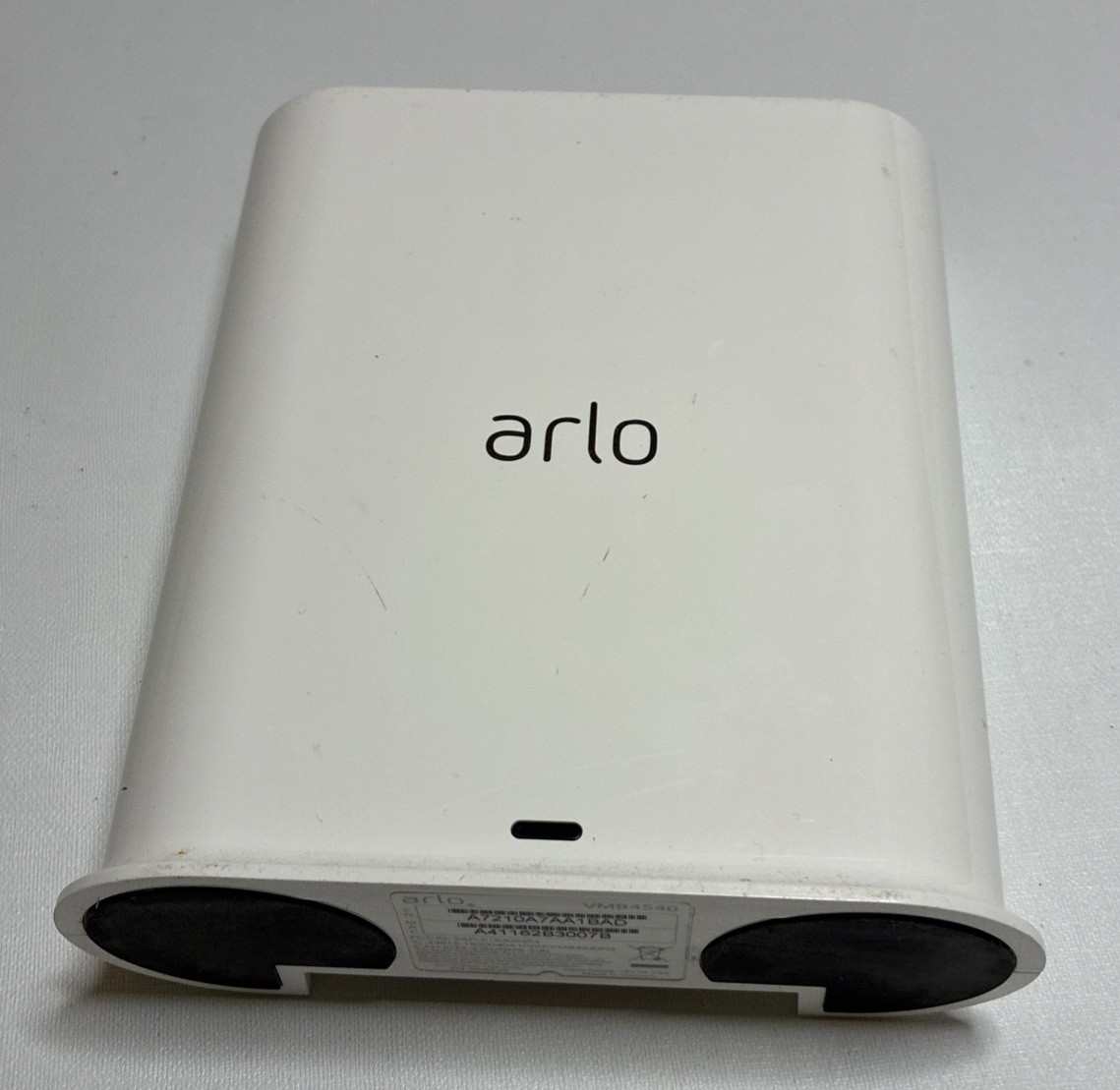 Arlo Pro SmartHub Connects Arlo Cameras to Wi-Fi VMB4540 Device Only No Cord