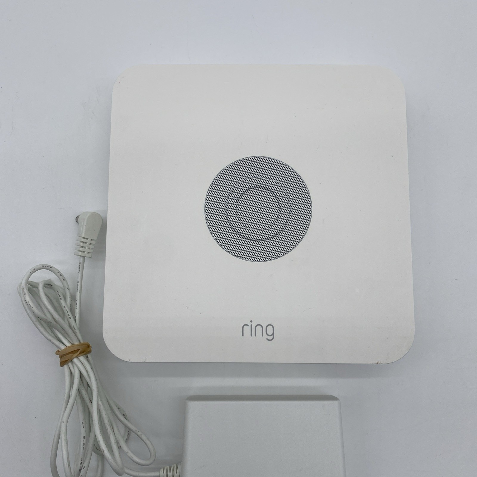 Ring Alarm Base Station 2nd Gen Z-Wave Plus Hub Model 4HB1U9-0EN0 w/AC adapter