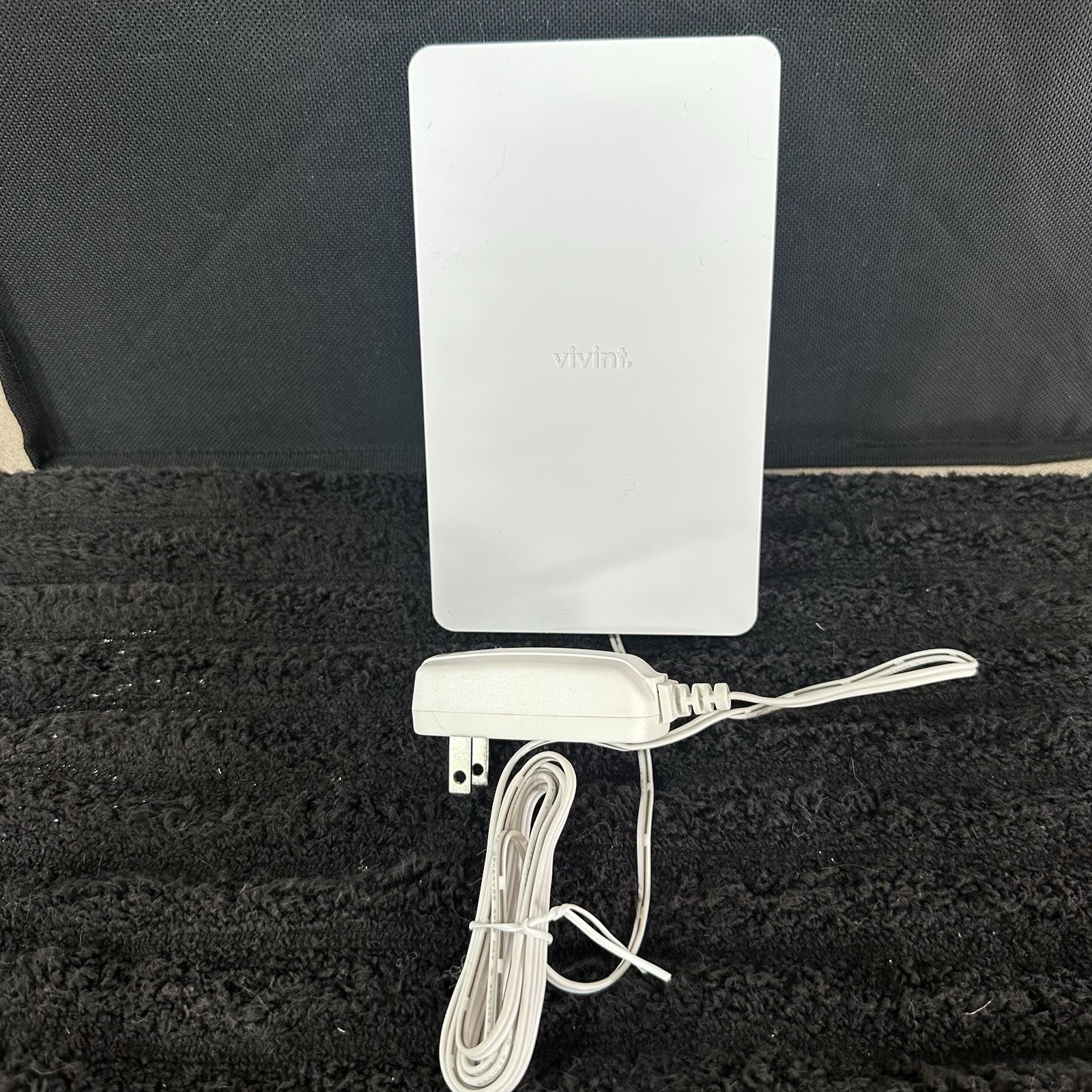 Vivint Home/Commercial Security System Bundle See All Photos And Description