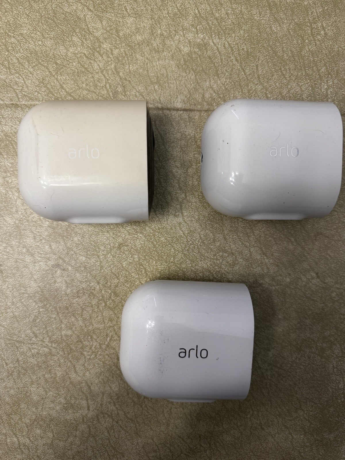 Arlo Pro 3 VMC4040P Cameras and VMB4540 Base Station