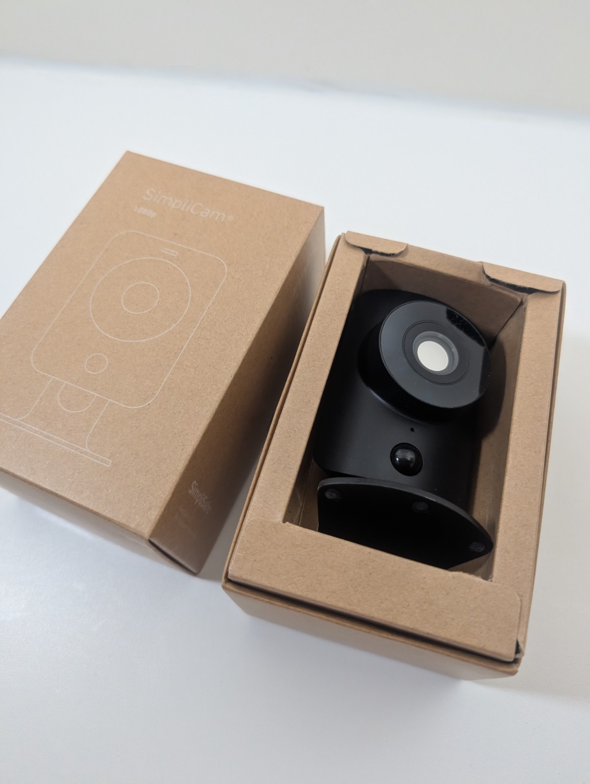 SimpliSafe Simplicam Security HD 1080p Camera Model SSCM2 Open Box