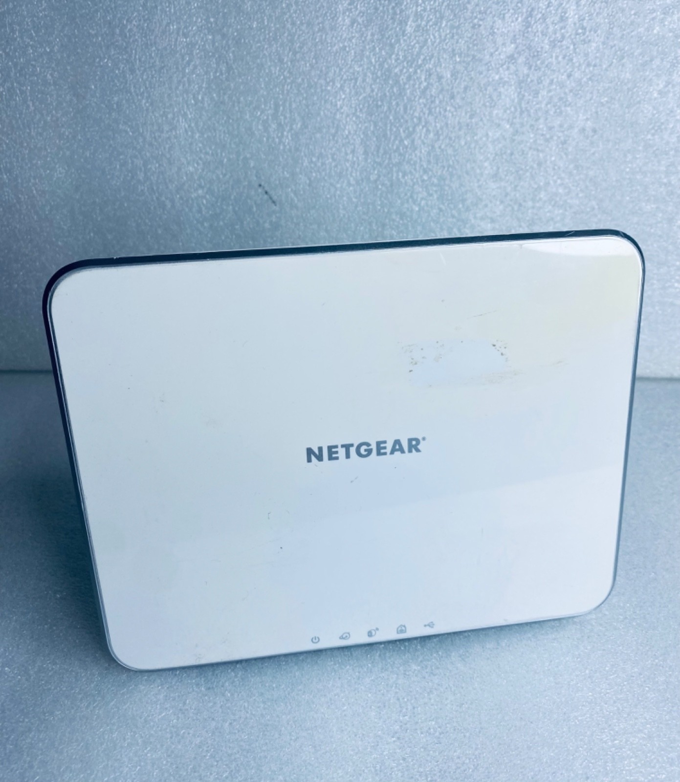 netgear Arlo VMB3000 Smart Home Base Station, White, Parts Or Repair – (READ)