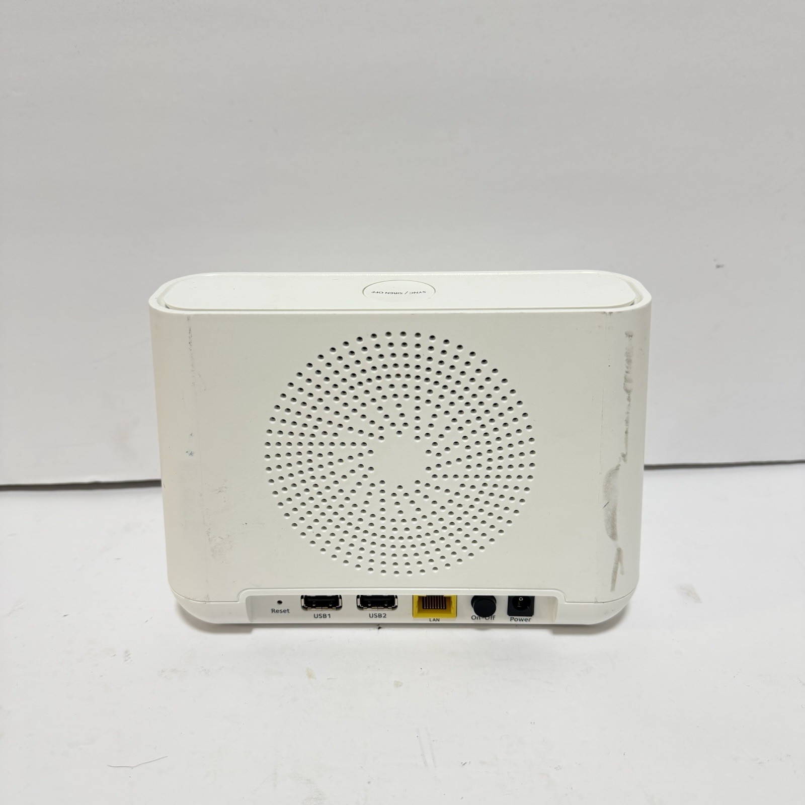 Netgear Arlo Pro Base Station VMB4000 Smart Home Hub – No Power Cord