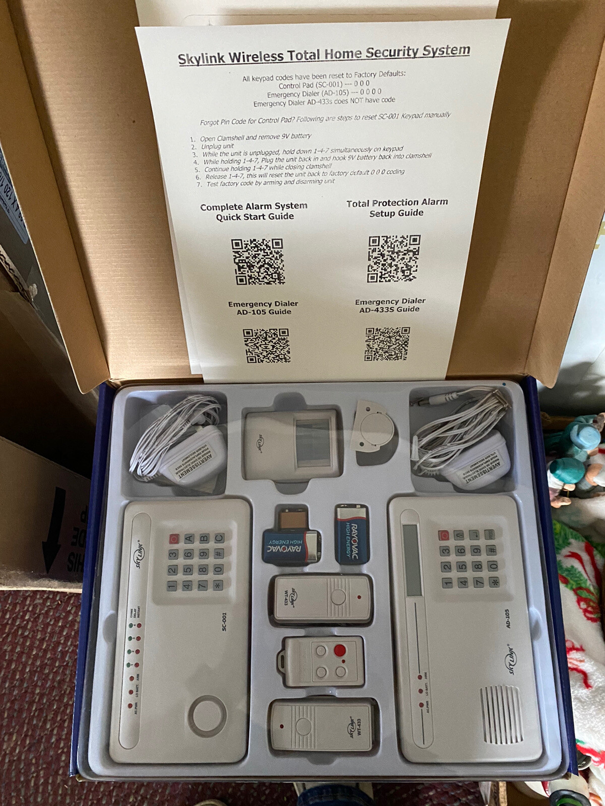 Skylink SC-100 Security System Deluxe Kit New