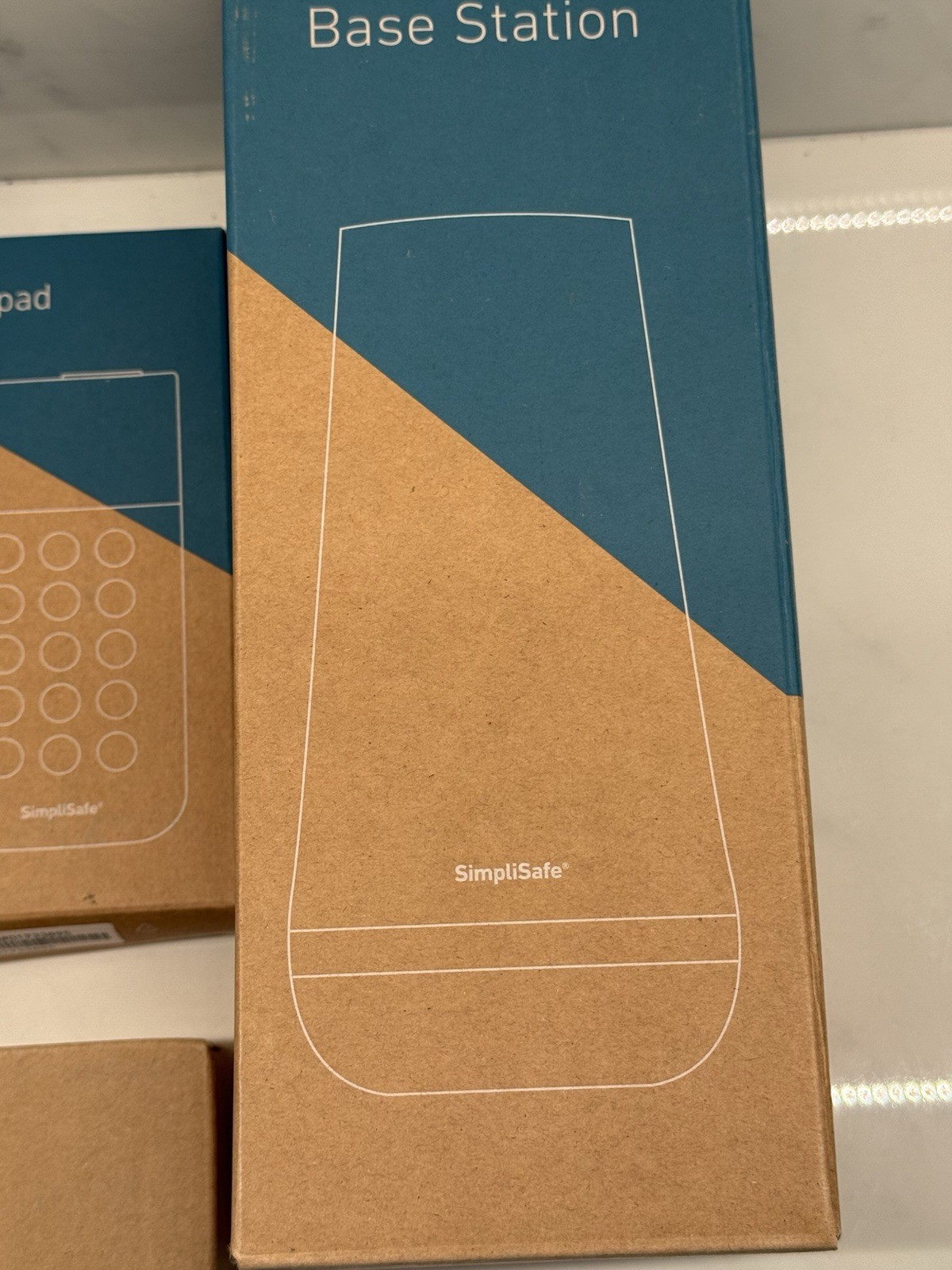 SimpliSafe Home Security System Model SSCS3 New (Other)