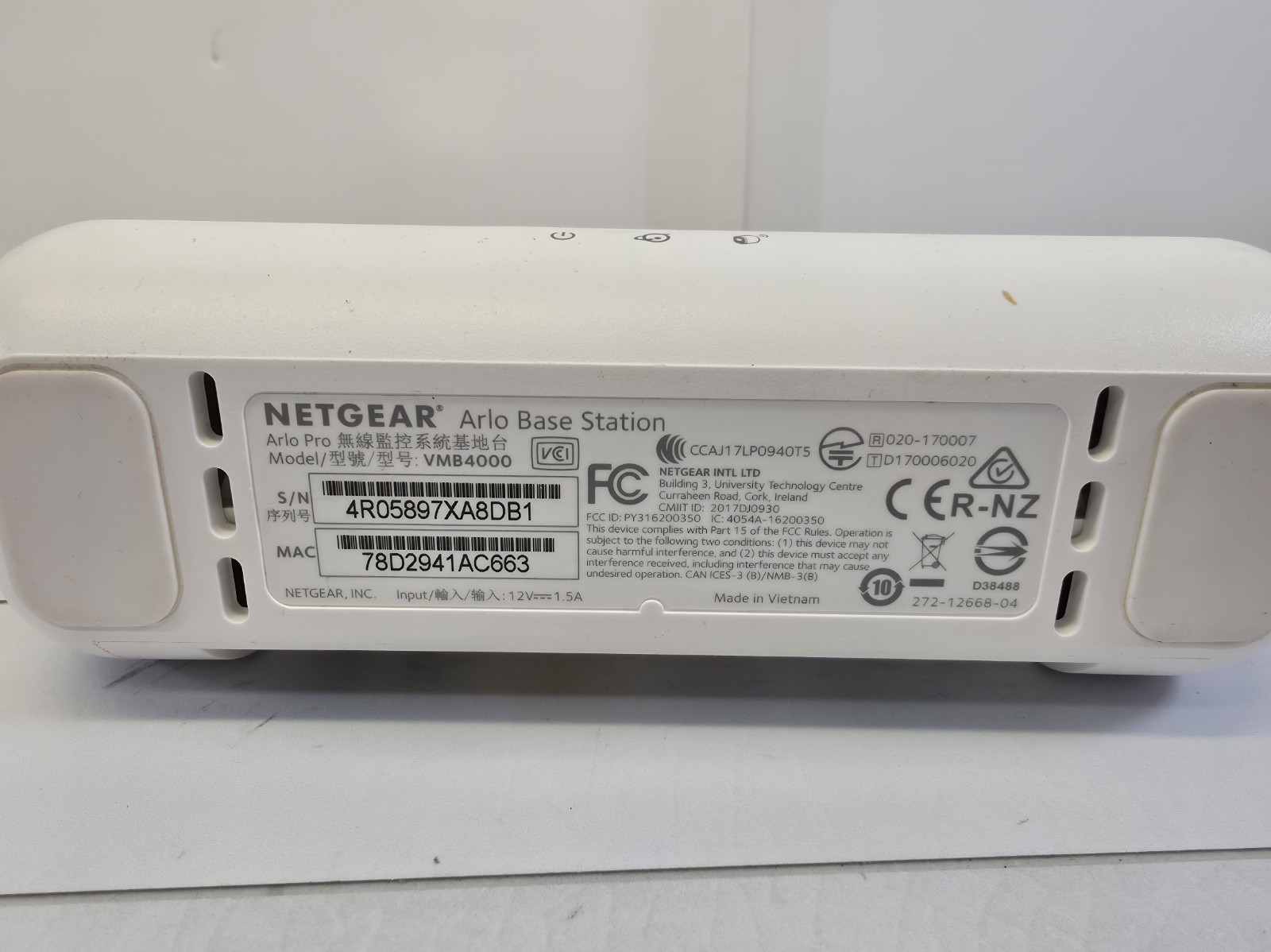 FOR PARTS* Arlo Netgear Base Station VMB4000 for Arlo, Pro, Pro 2 *NO POWER CORD