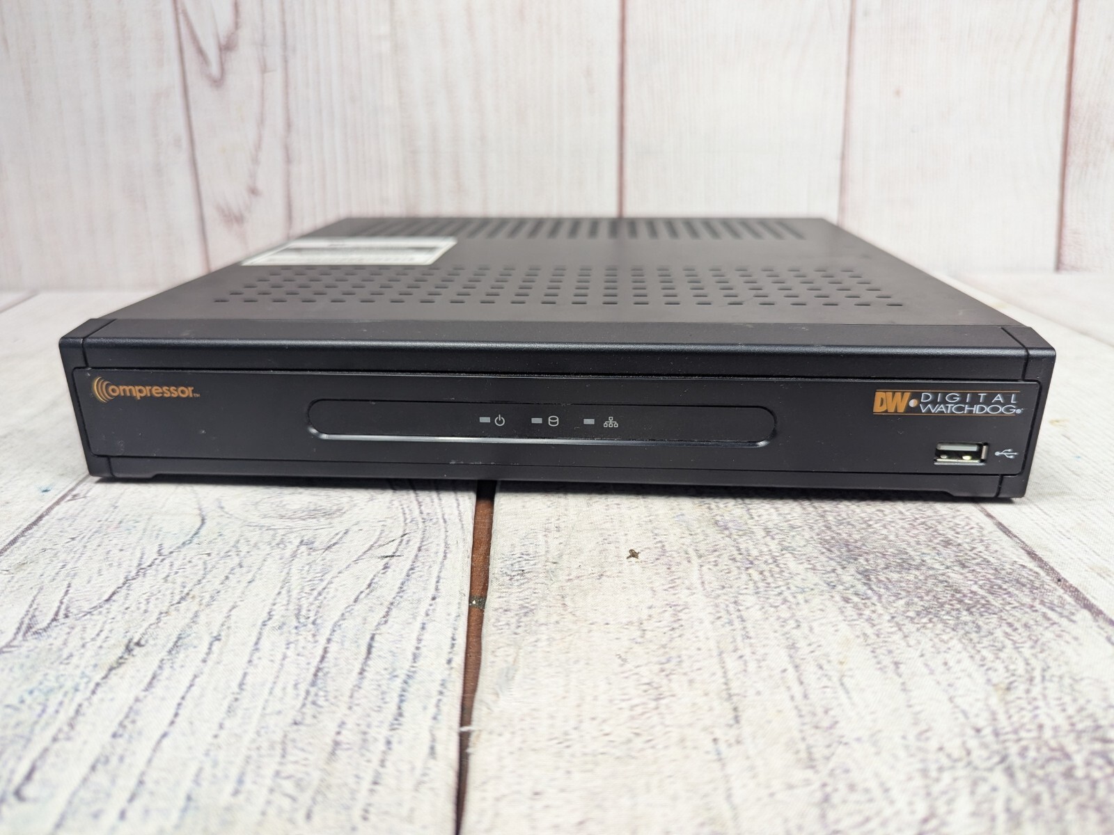 Digital Watchdog – DW-CPUHD16 Full HD Digital Video Recorder – No Power Cord
