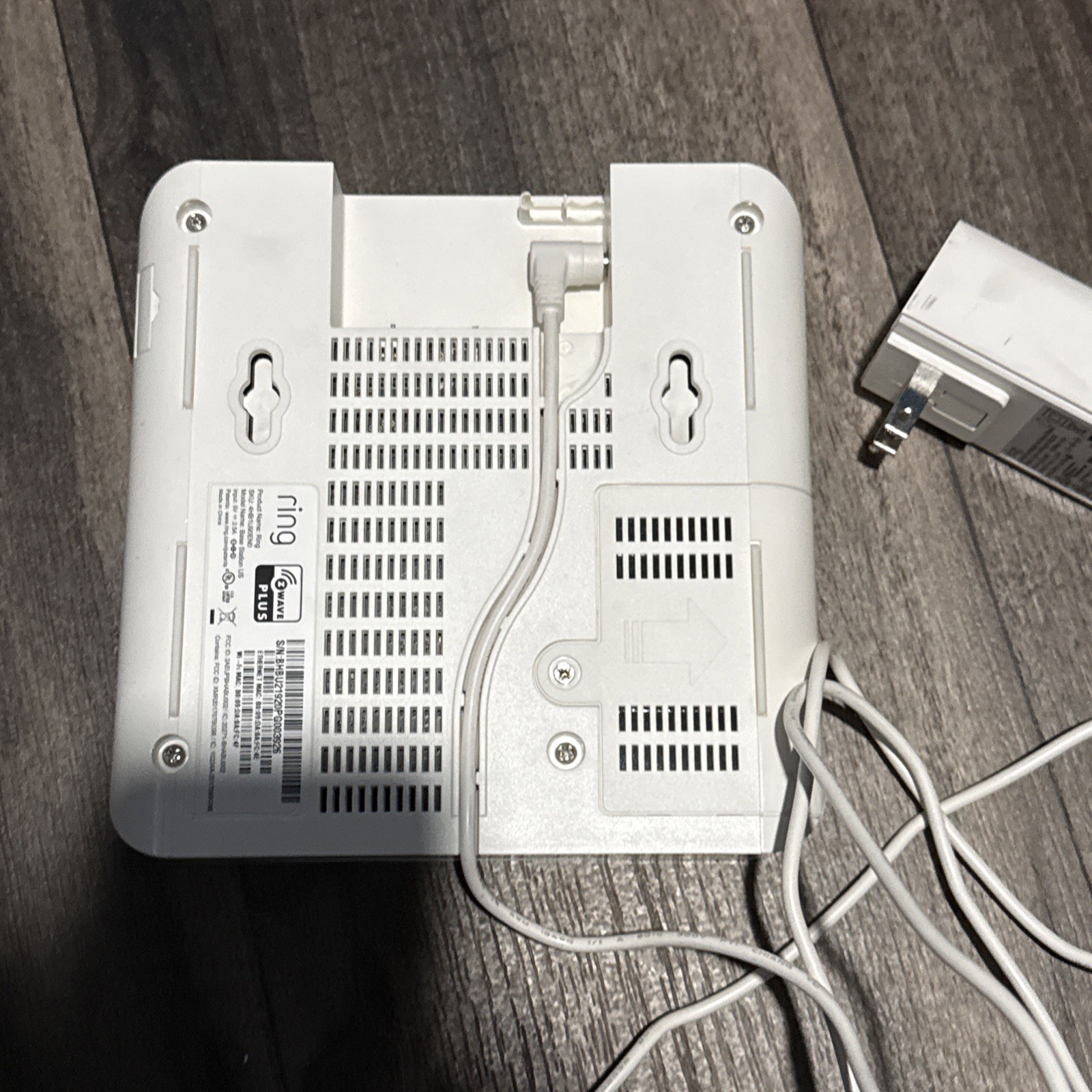 Ring Alarm Base Station US Z Wave+ 4HB1U9-0EN0 Gen 2 W/Power Cable