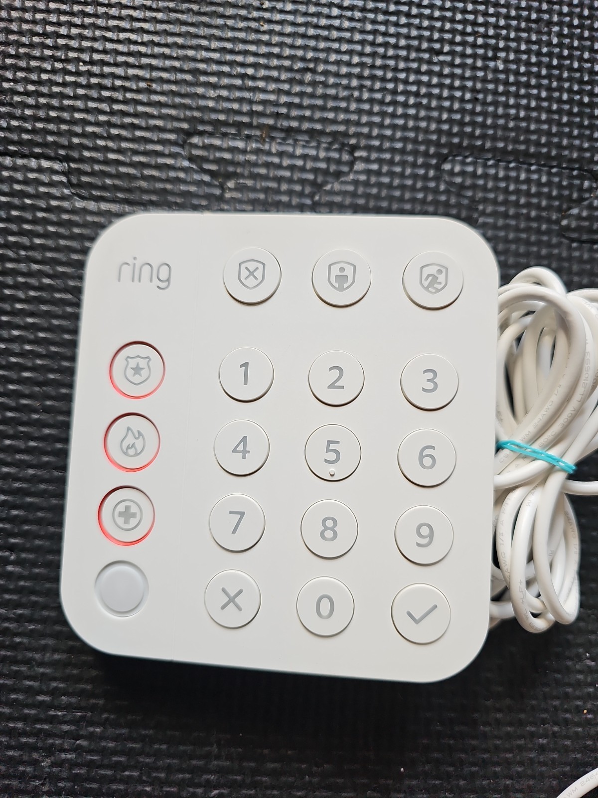 Ring Alarm Keypad 5AT2S7 (2nd Gen) with USB Cable