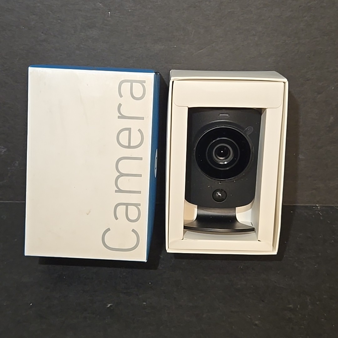 SimpliSafe SimpliCam 1080p Wireless Security Camera – Black SSCM1 Open Box