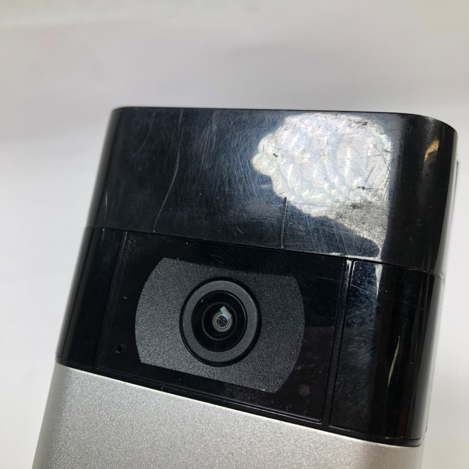 Ring 2nd Gen 5UM5E5 Silver & Black Night Vision 2-Way Talk 1080p Video Door Bell