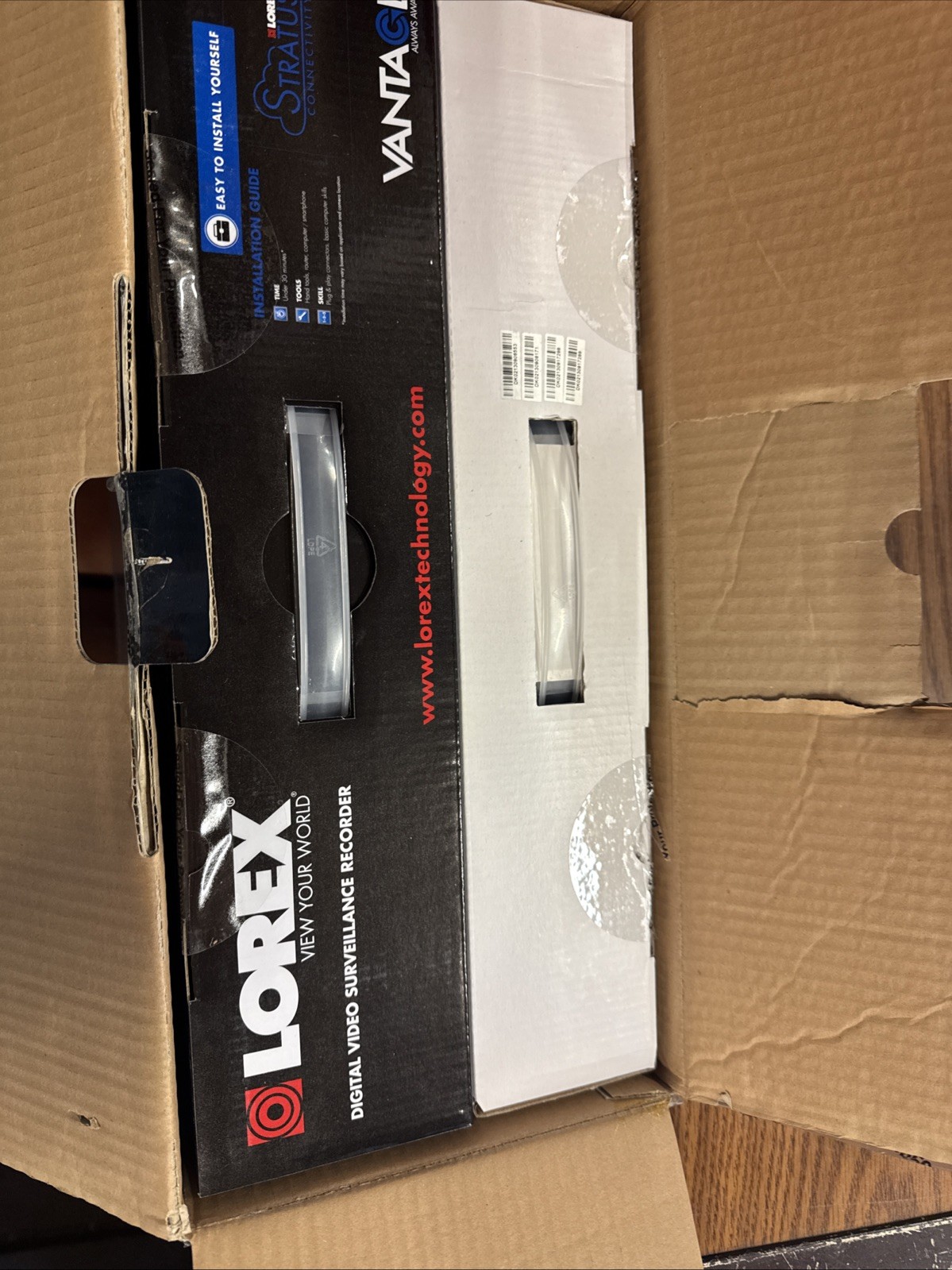 Lorex Security Camera System 8 Channel Hi-Resolution 4 Cameras 500GB offl