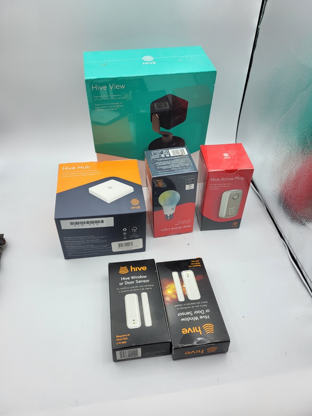 HIVE Security Home System lot Camera, Hub, 2 Window Sensors, 1 Plug, 1 Bulb New