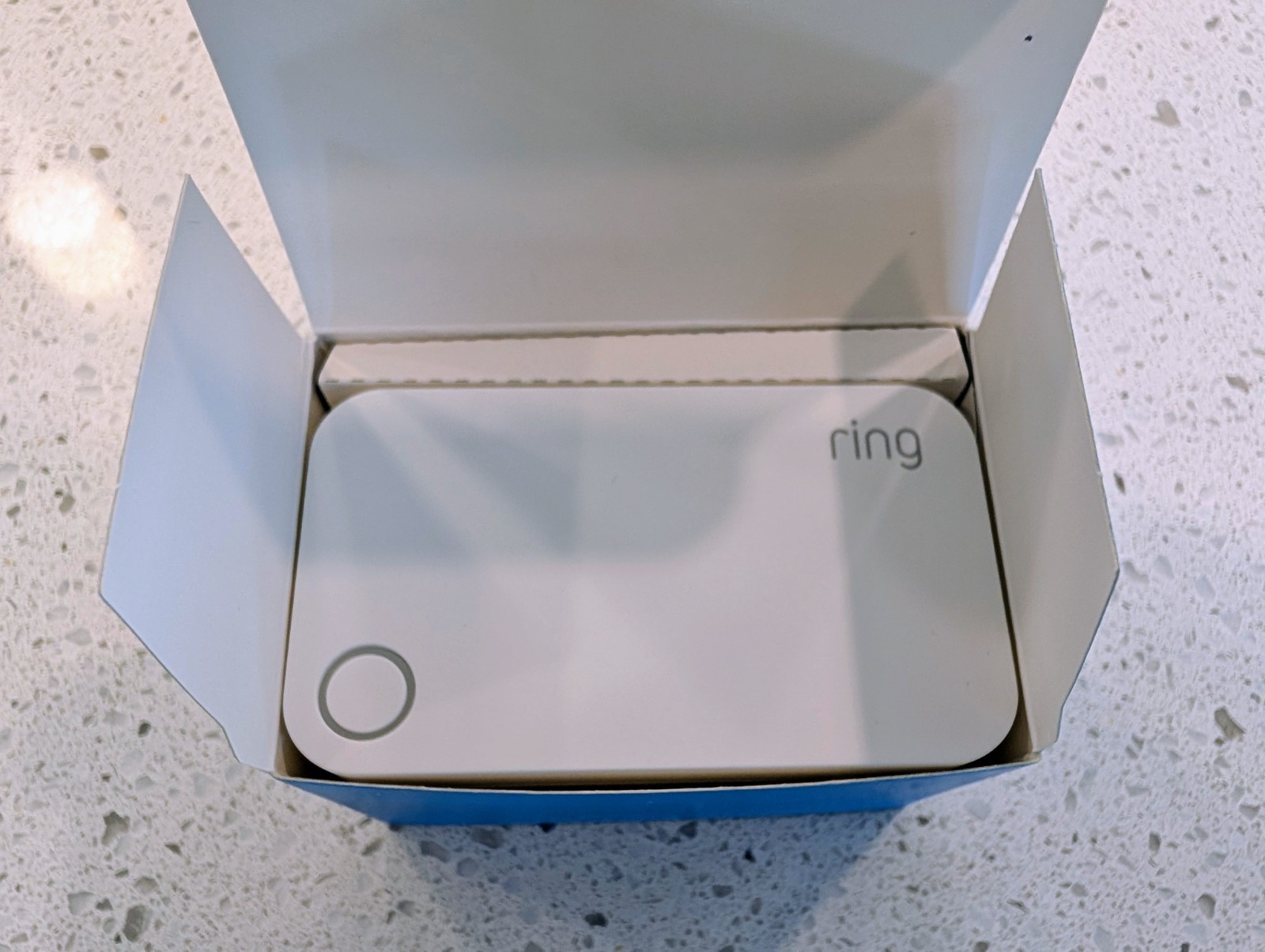 Ring Alarm Range Extender (2nd Gen) – White – Model #5AT2S8