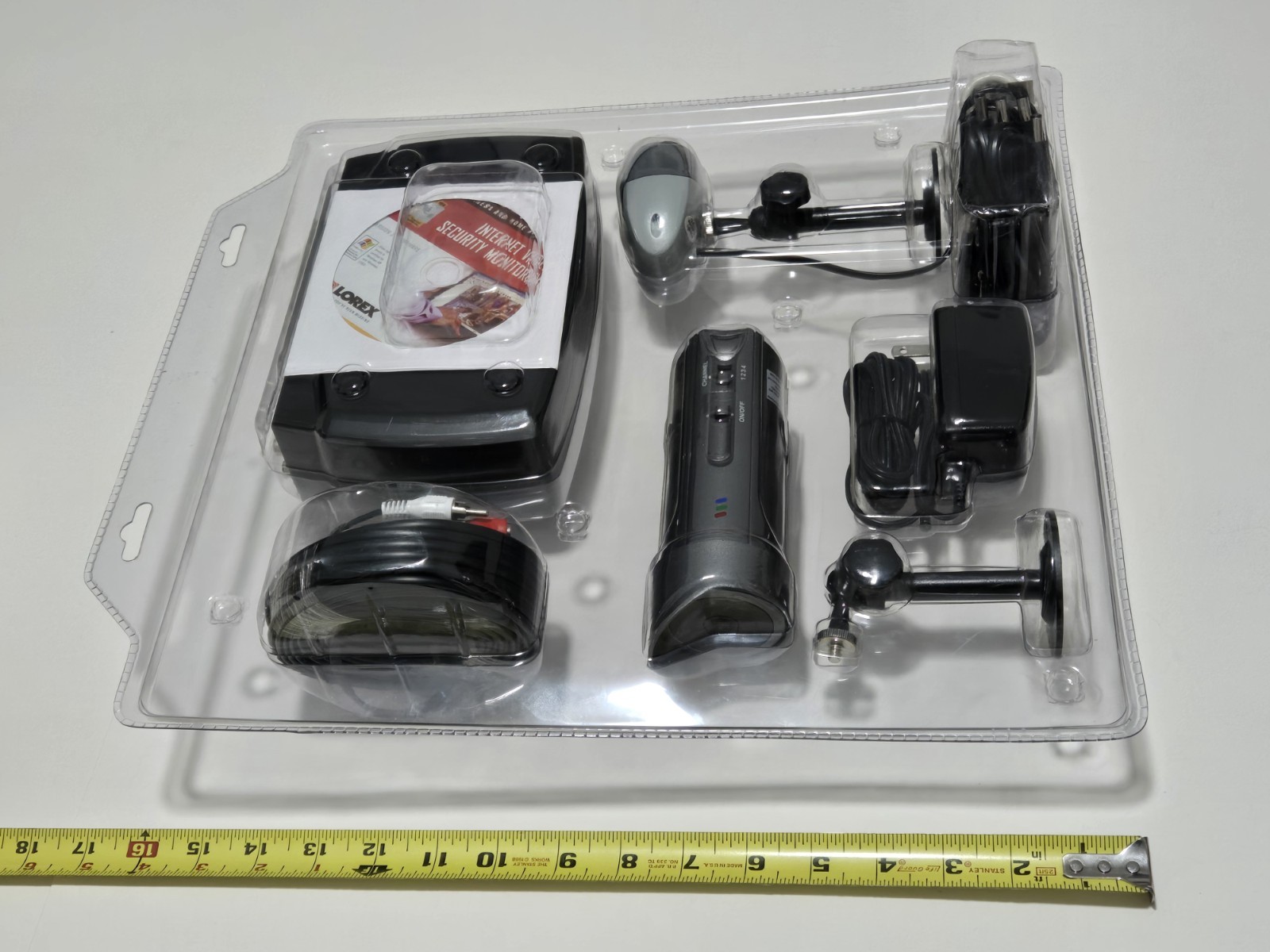 Lorex Internet Video Camera Security Monitoring System Color 2.4GHz Kit NIB