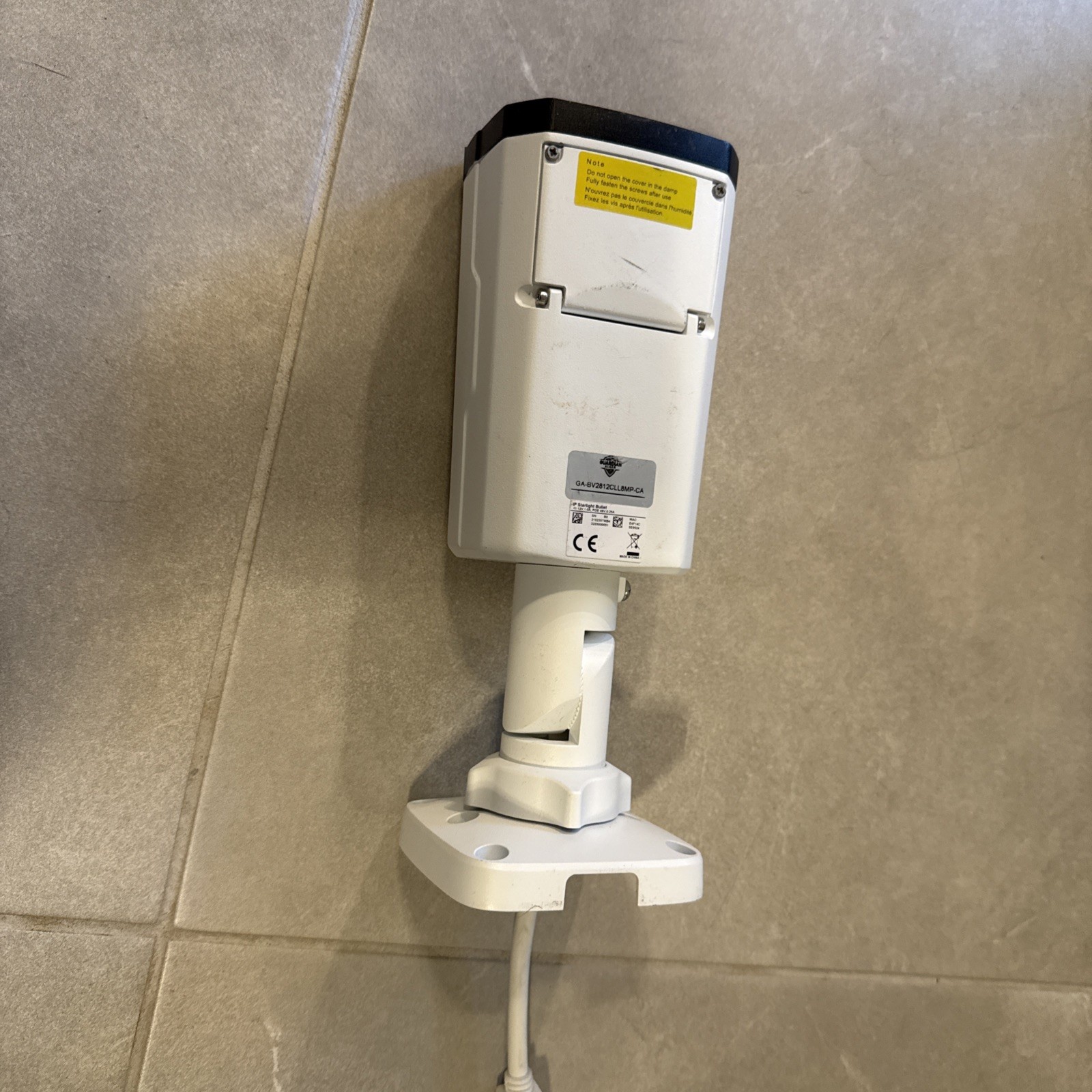 Uniview Tec 5MP IP Bullet Camera 2.8-12mm MVF Lens, TDN, DWDR, IP67 Case, IR,12V