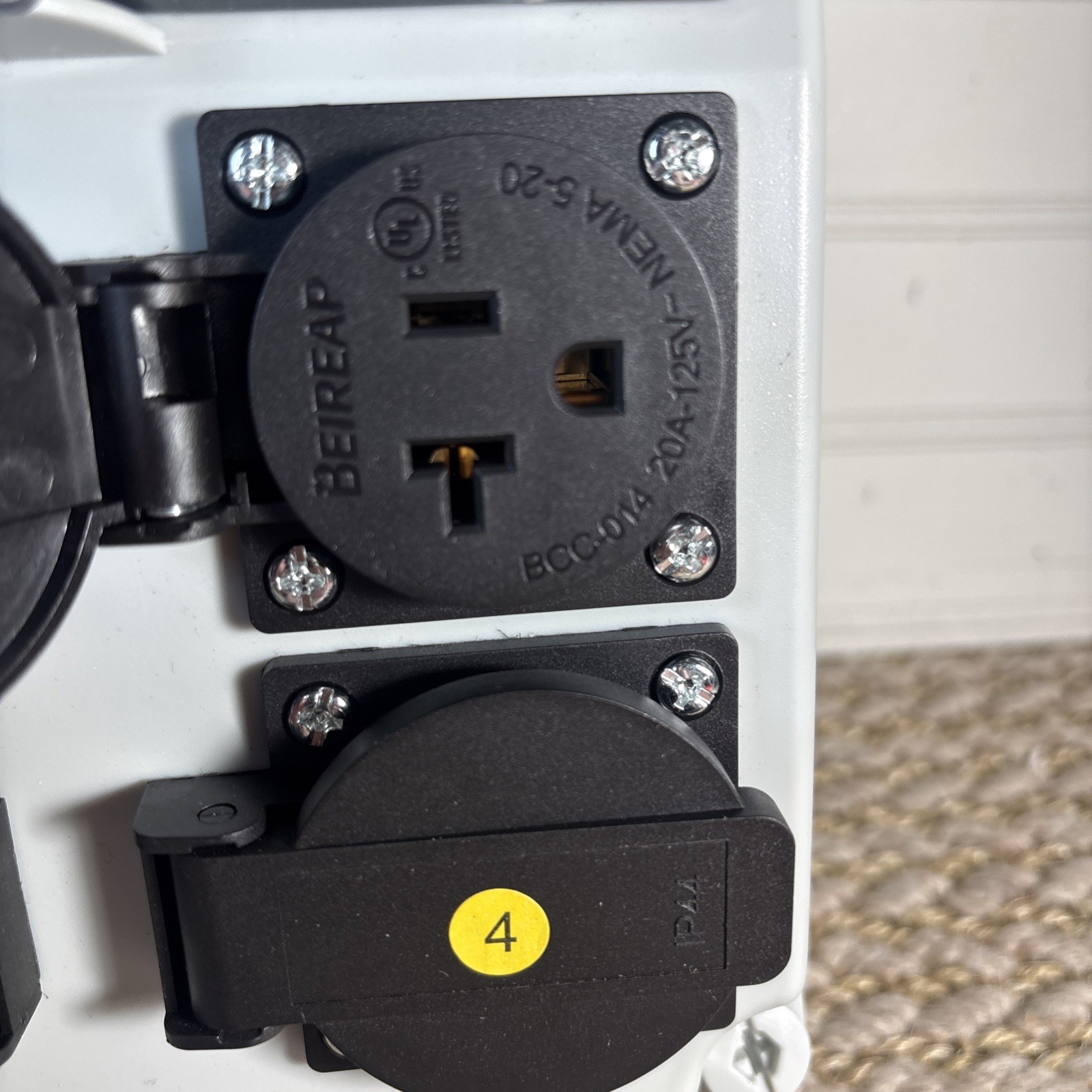 Power Distribution Box, 110V Electricity Meter 1*80A 4*20A FL+LS+METER